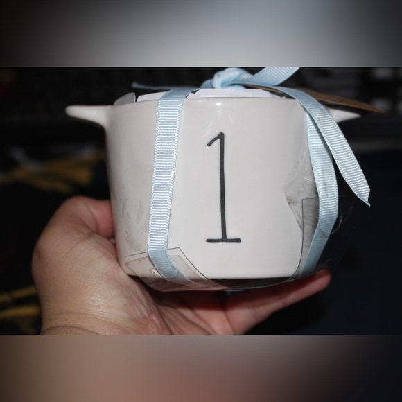 NEW Rae Dunn Cinderella Measuring Cups 🥰 - Picture 7 of 7